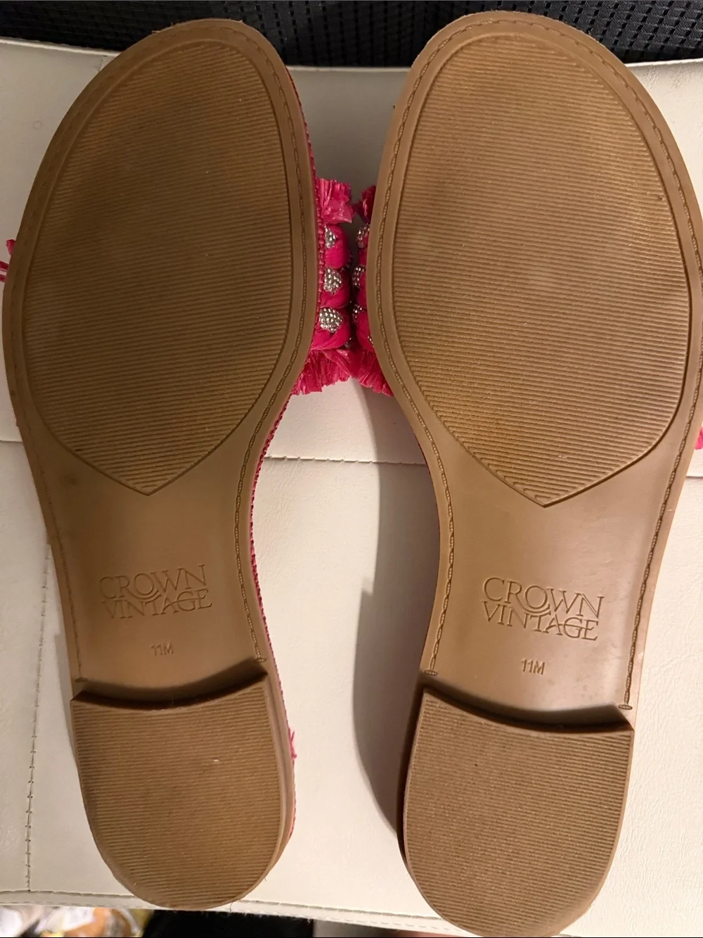 Crown Vintage Hot Pink Braided Raffia Slide Sandals with Silver Accents Sz 11